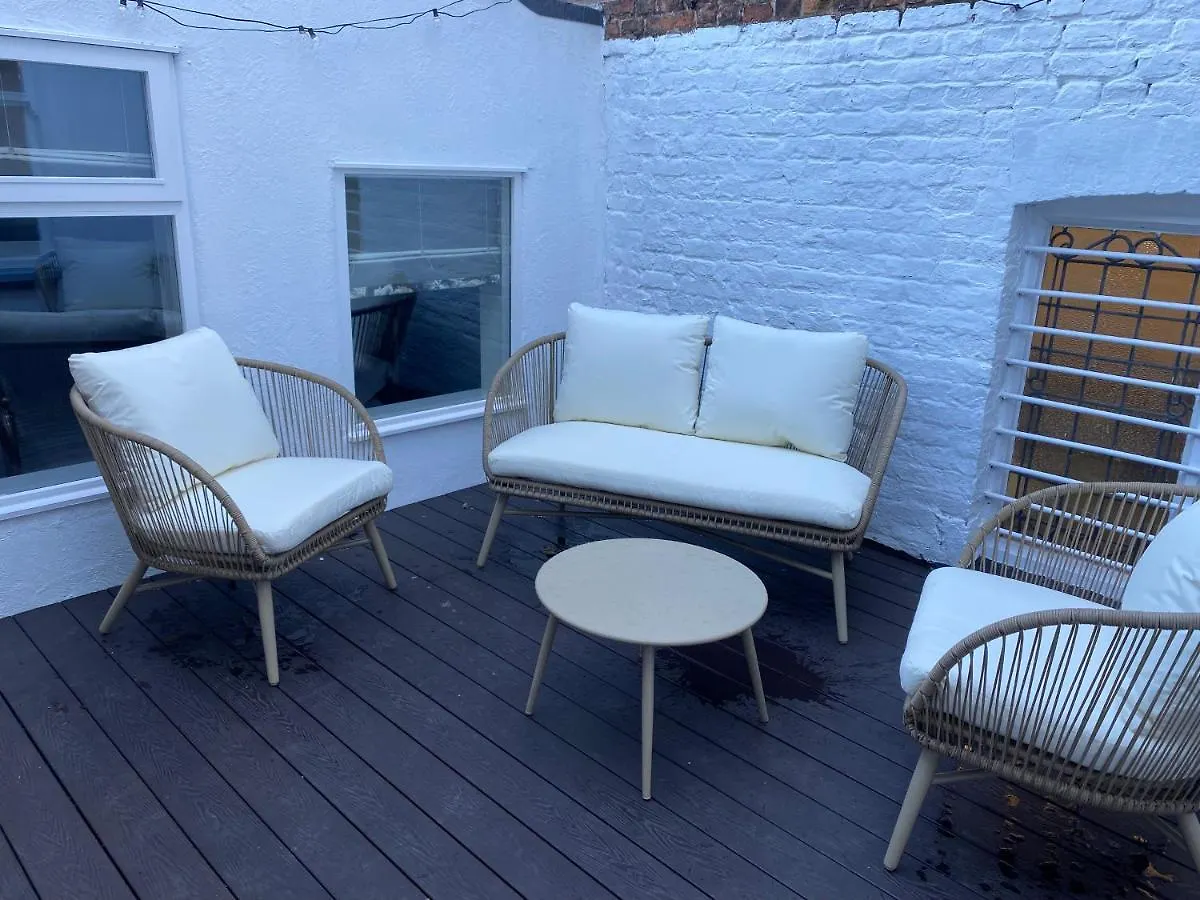 Row51 Apartment Chester