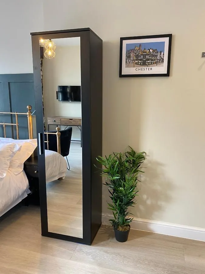 Row51 Apartment Chester